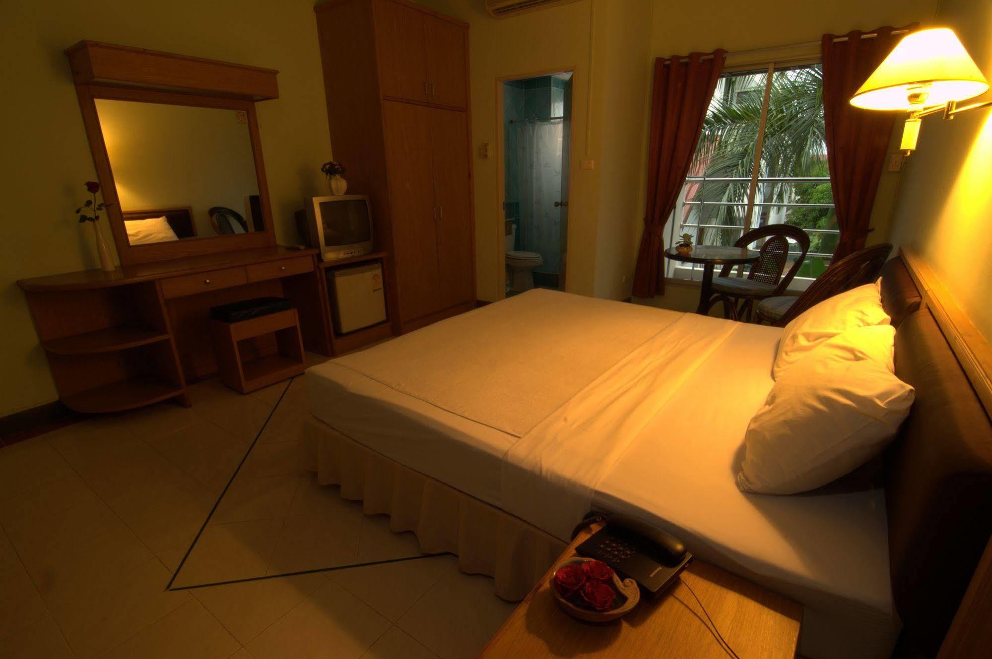 Boonthavon Aparthotel Chiang Mai Luaran gambar